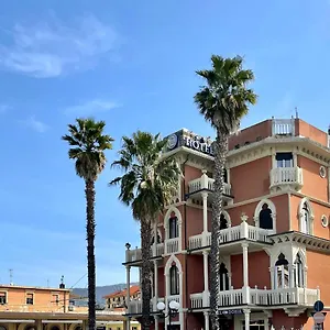 https://hotel-doria-chiavari.hotelitalianriviera.com